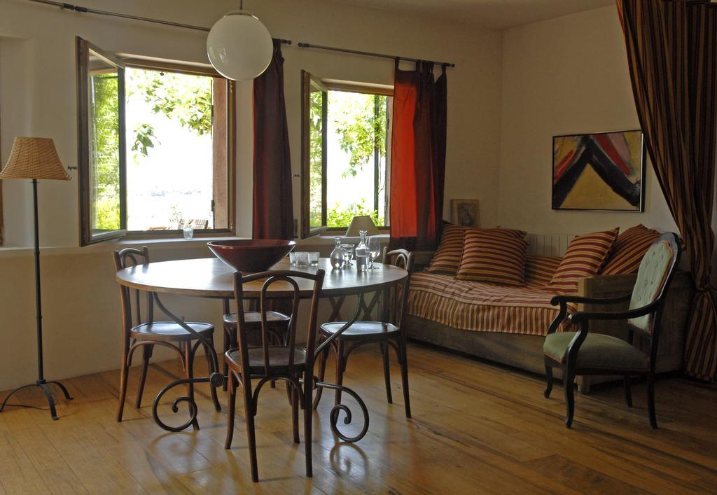 Residence Les Rossignols Roussillon en Isere الغرفة الصورة